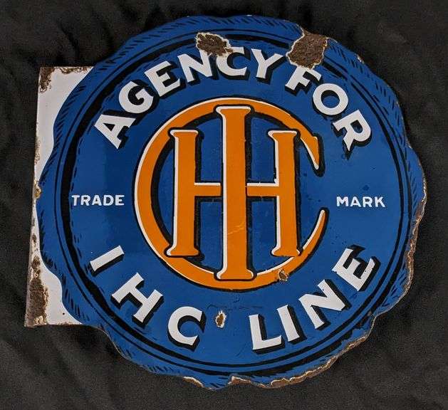 DIE CUT PORCELAIN FLANGE SIGN AGENCY FOR IHC LINE INTERNATIONAL HARVESTER COMPANYDSP,