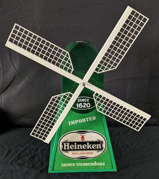 MOTION LIGHTED HEINEKEN HOLLAND BEER SIGN