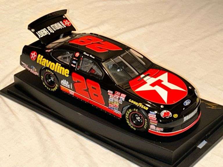 Bill Elliott 2000 McDonalds 25th Anniversary #94 Ford Taurus