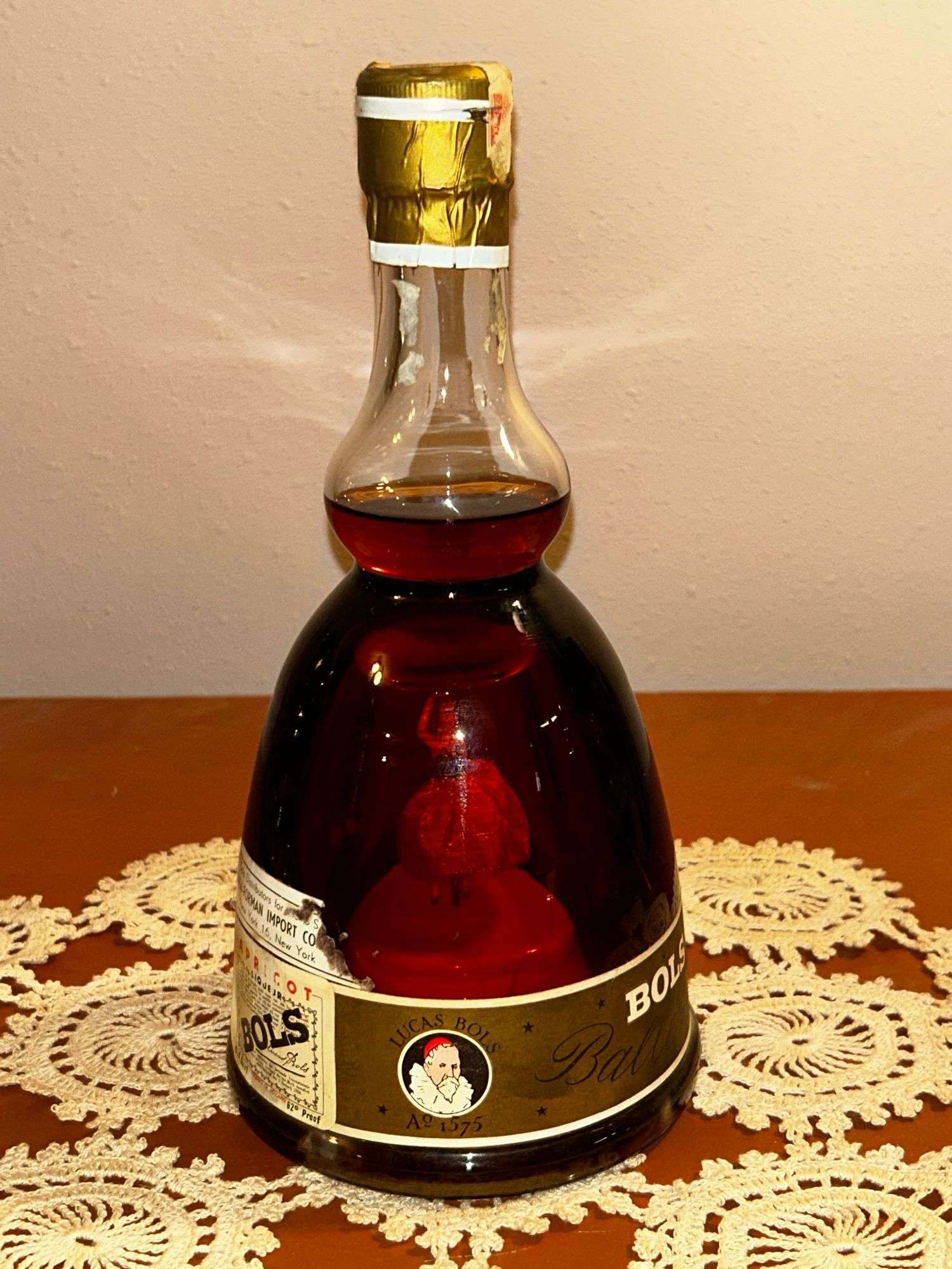 BOLS BALLERINA BOTTLE MUSIC BOX BARWARE - McLaughlin Auctioneers