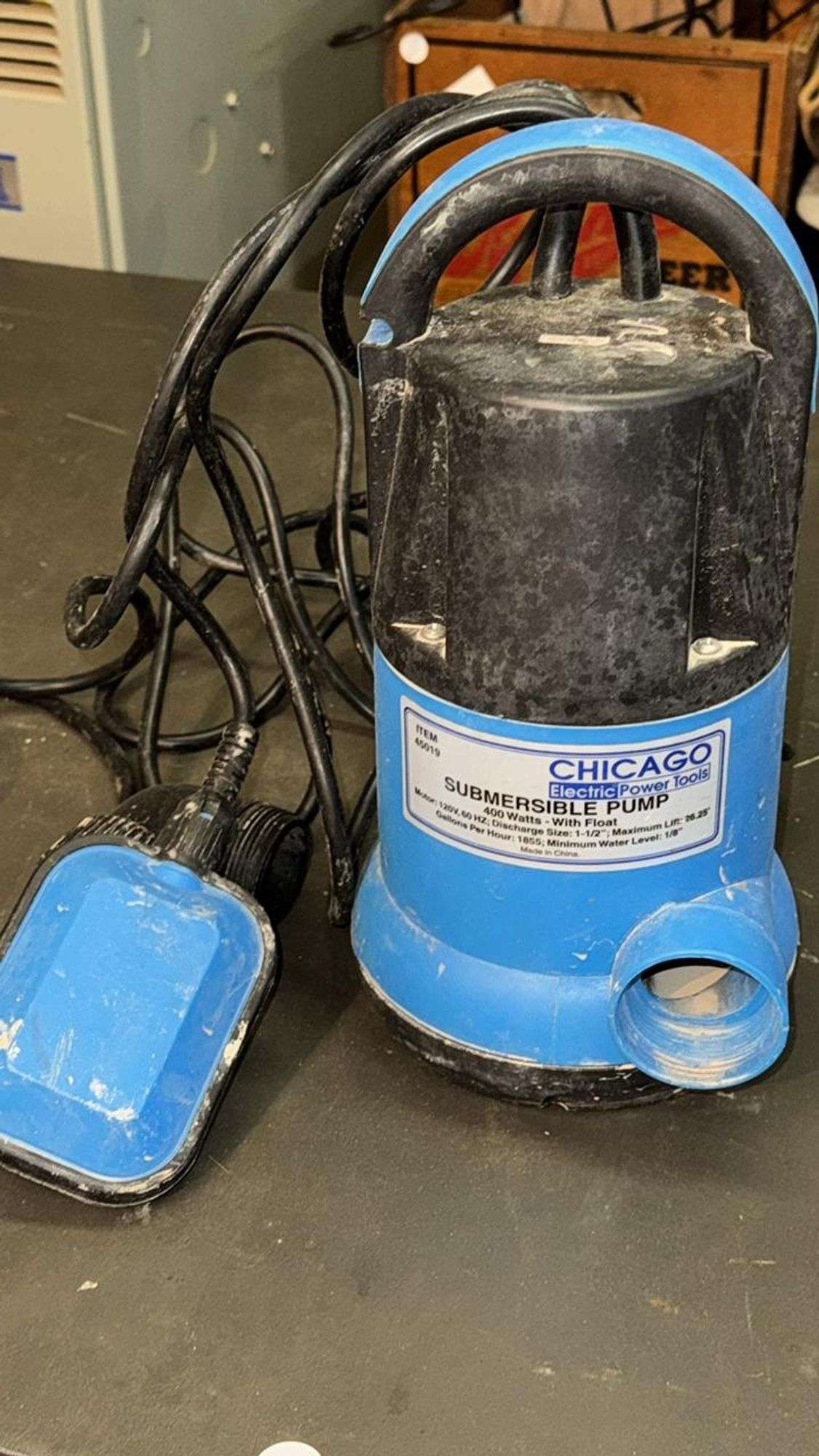 Chicago Electric Submersible Pump 45019, 400W, 120V, 1855 GPH