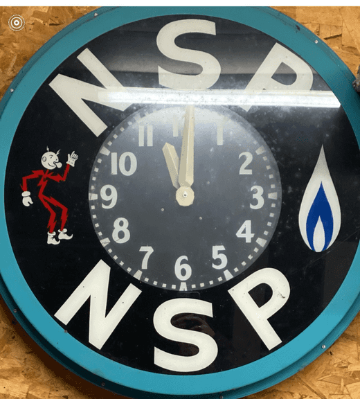 Northern States Power Clock