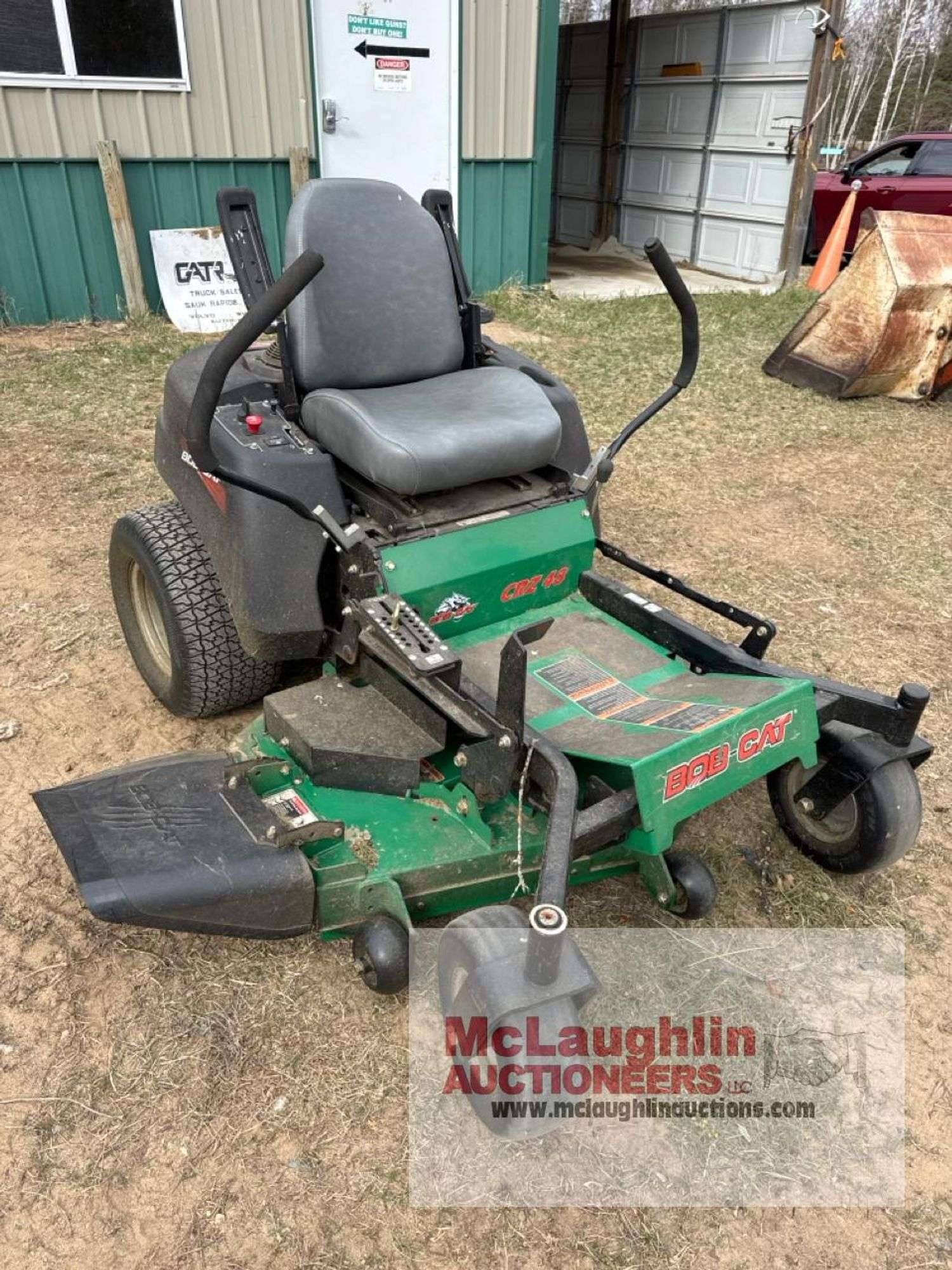 bob Bob-Cat CRZ 48 Zero-Turn Mower, Kawasaki FR651V Engine, 173.6