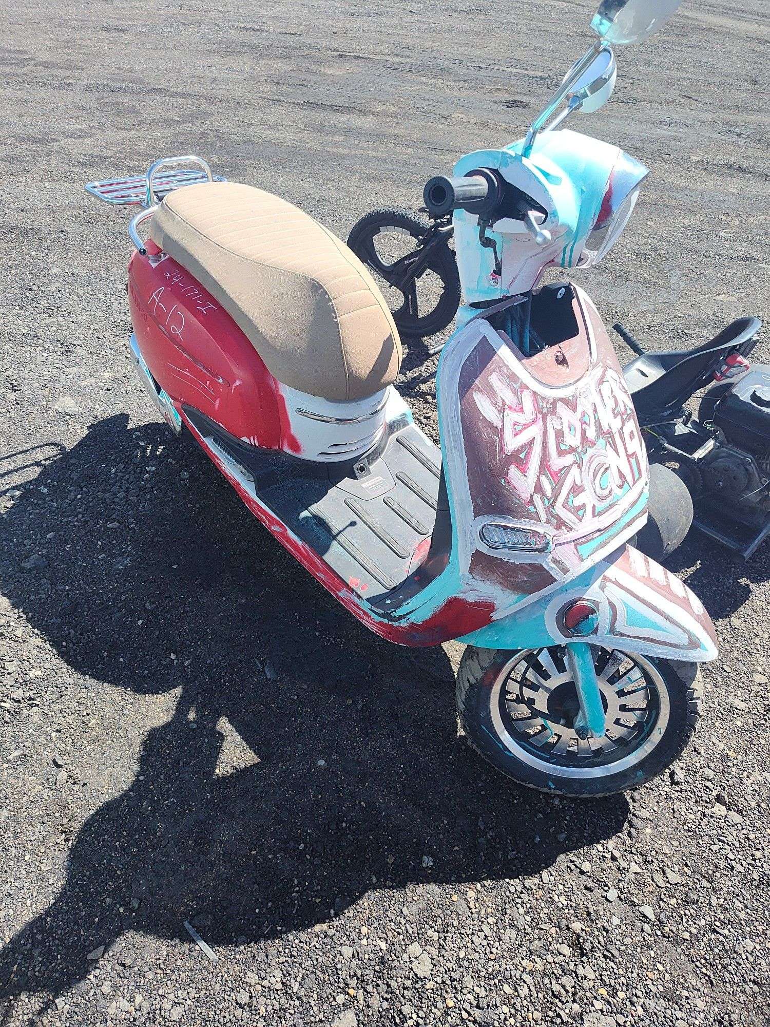 2021 LNCP Solano Moped L5YACBPA9M1153071 - McLaughlin Auctioneers, LLC-  mc-bid.com