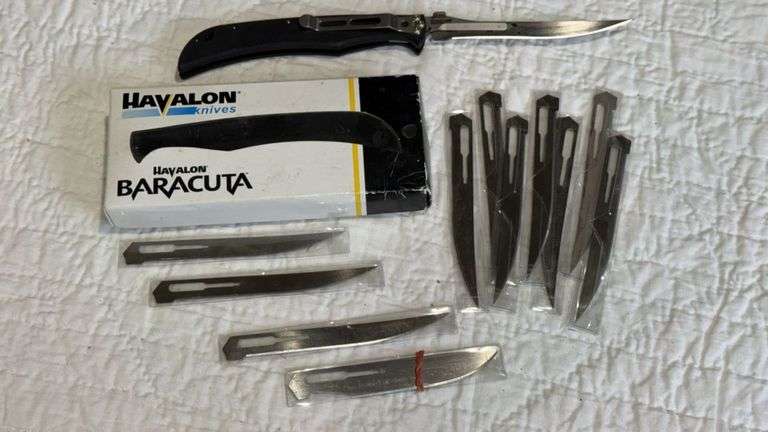 Havalon Baracuta Folding Knife with Replaceable Blades, 4.375" Blade Length