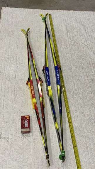 Fischer Skate Cut Cross-Country Skis with Accessories
