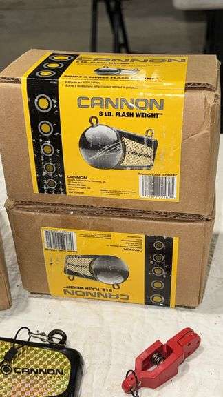 Cannon 8 lb Flash Weight Downrigger with Red Clip, Black & Gold