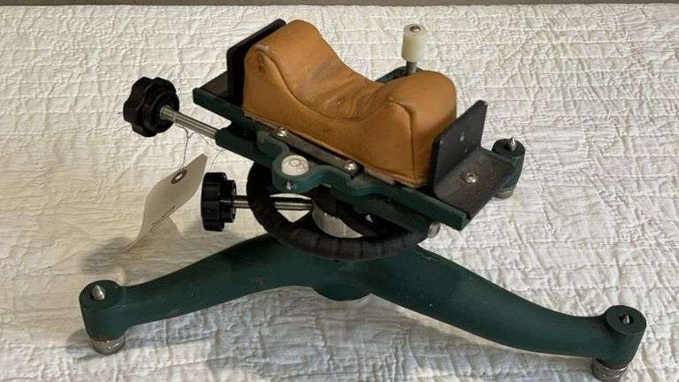 Shooter's Ridge Shooting Rest, Adjustable, Leather Support - McLaughlin ...