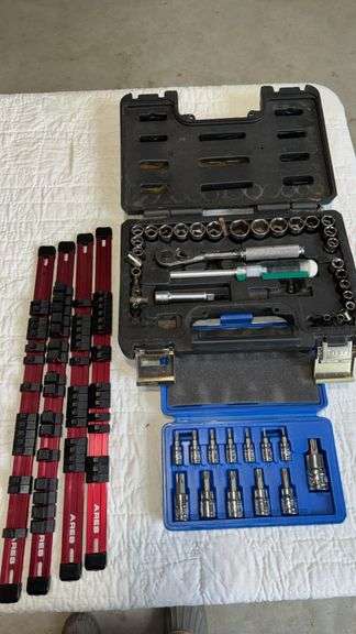 Neiko and Masterforce Sockets and Bits, Socket Holders