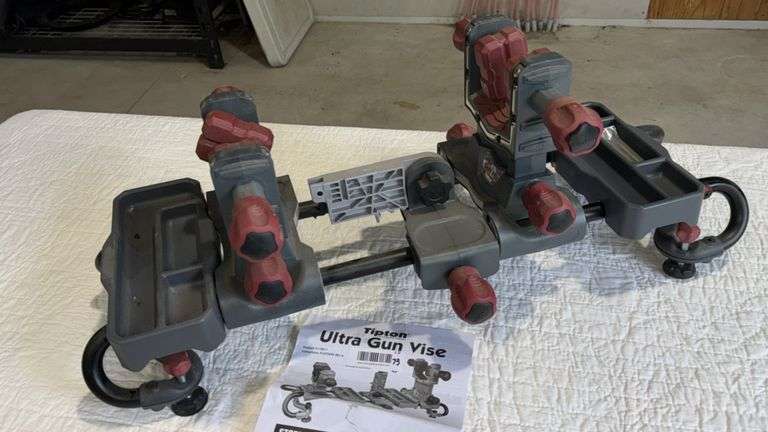 Tipton Ultra Gun Vise, Adjustable Clamps, Gray/Red