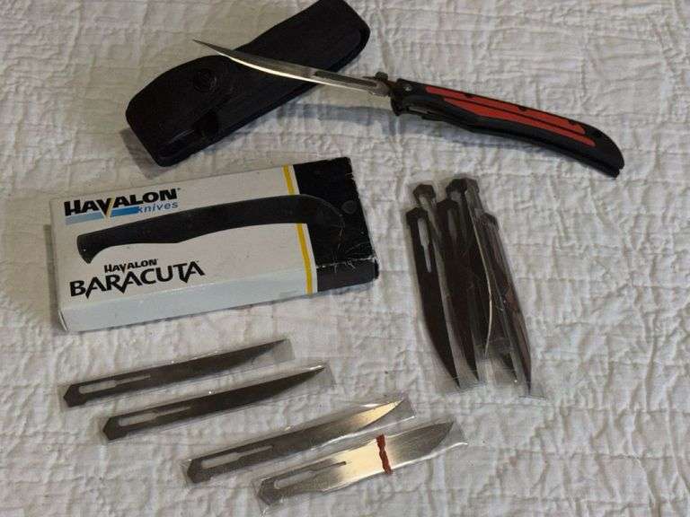 Havalon Baracuta Folding Knife with Replaceable Blades, 4.375" Blade Length