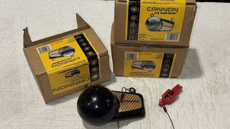 Cannon 8 lb Flash Weight Downrigger with Red Clip, Black & Gold