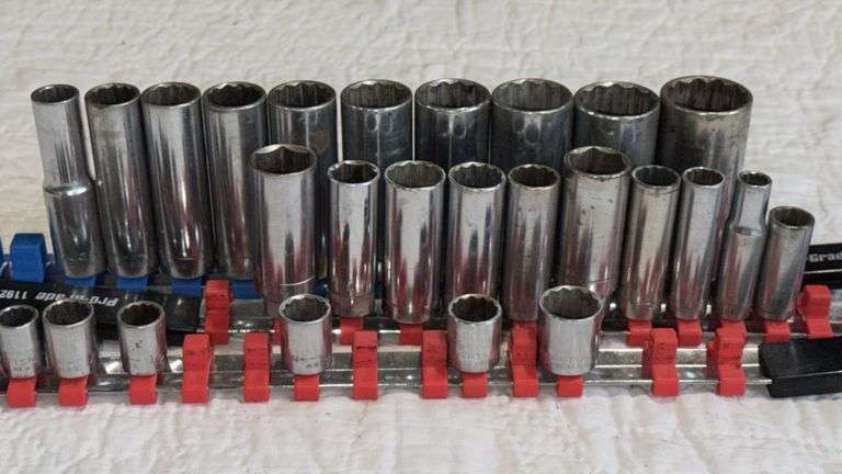 Craftsman Sockets, 24 Pieces, 1/2-inch Drive, Chrome Plated