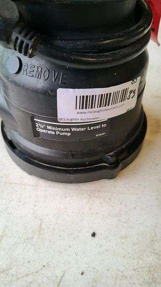 Electric Water Pump, 2 3/8" Min Water Level, Utility Use