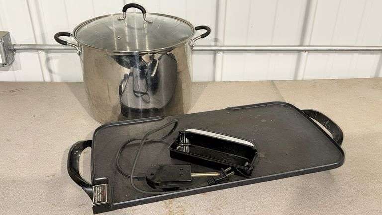 Stainless Steel Stockpot with Lid, Electric Griddle with Temperature Control