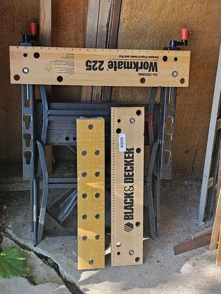 Black & Decker Workmate 225 Portable Workbench, Folding, Clamping Capability