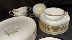 Kaysons Golden Rhapsody Fine China Dinnerware Set, Made in Japan