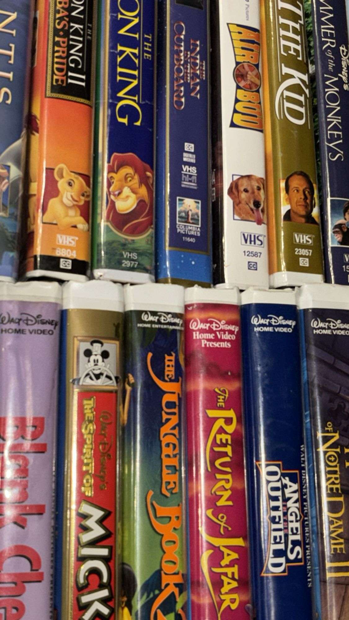Collection of Disney VHS Classics including The Lion King, Aladdin