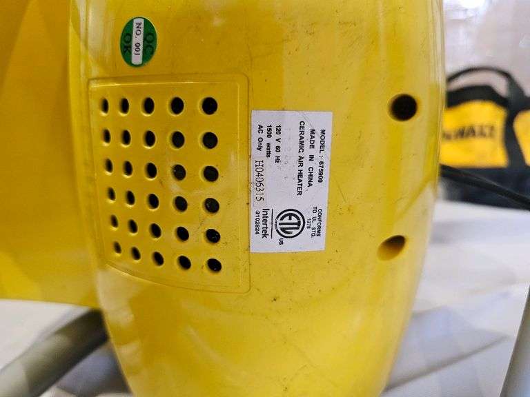 Stanley ST-300A-120 Electric Heater, 1500W, 120V, Yellow