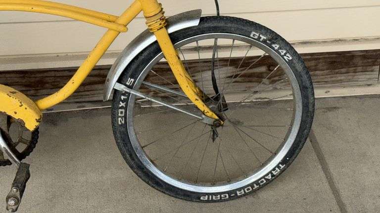 Vintage Bicycle, 20-inch Wheels, Yellow, Banana Seat