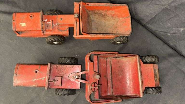 Vintage Structo Toys Metal Scraper Model, Red Construction Equipment