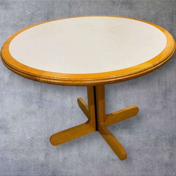 Round Dining Table, 41" Diameter, 29" Height, Wood & Laminate