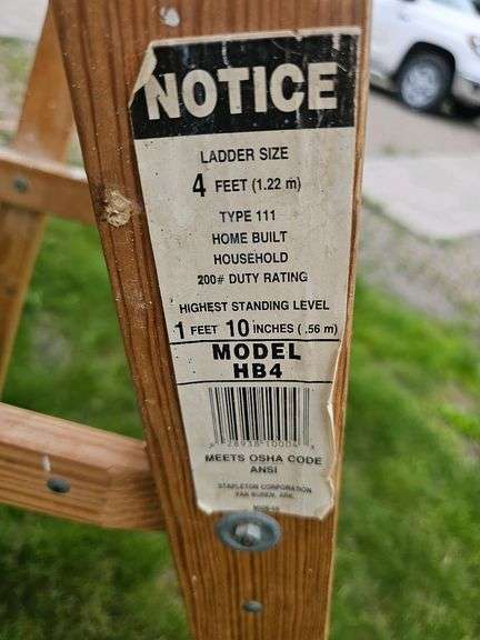 Stapleton HB4 Wooden Step Ladder,