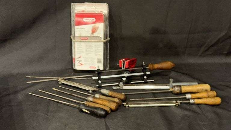 Oregon Sure Sharp Chainsaw Sharpening Kit, Includes Guide and Files