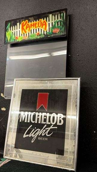 KahlÃºa Lighted Sign & Michelob Mirror