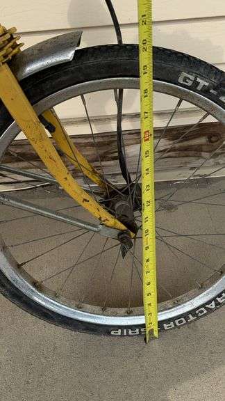 Vintage Bicycle, 20-inch Wheels, Yellow, Banana Seat