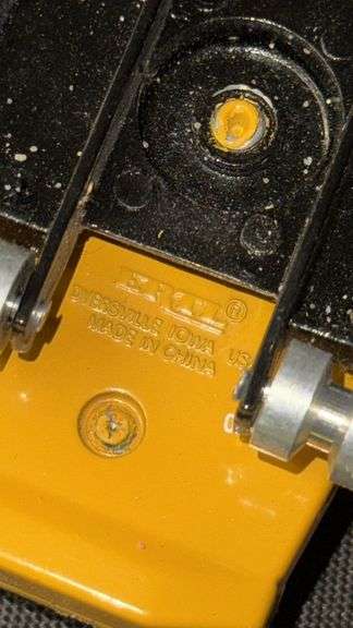 John Deere 6900LC Die-cast Model Excavator by Ertl, Yellow