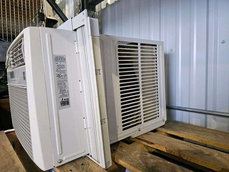Frigidaire LRA127CT1 Window Air Conditioner, 12,000 BTU, 115V, Electronic Control