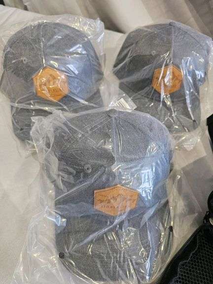 Eastsport Black Backpack, with (3) new Timberline ballcaps