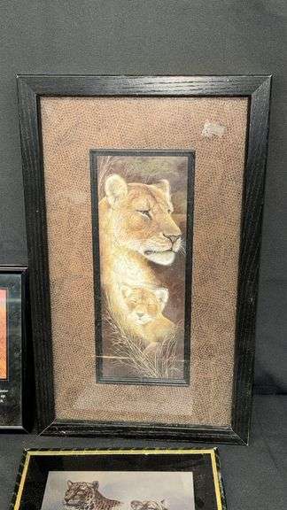 Lion-Themed Decorative Collection: Plate, Framed Art, Leather Pouch & Brass