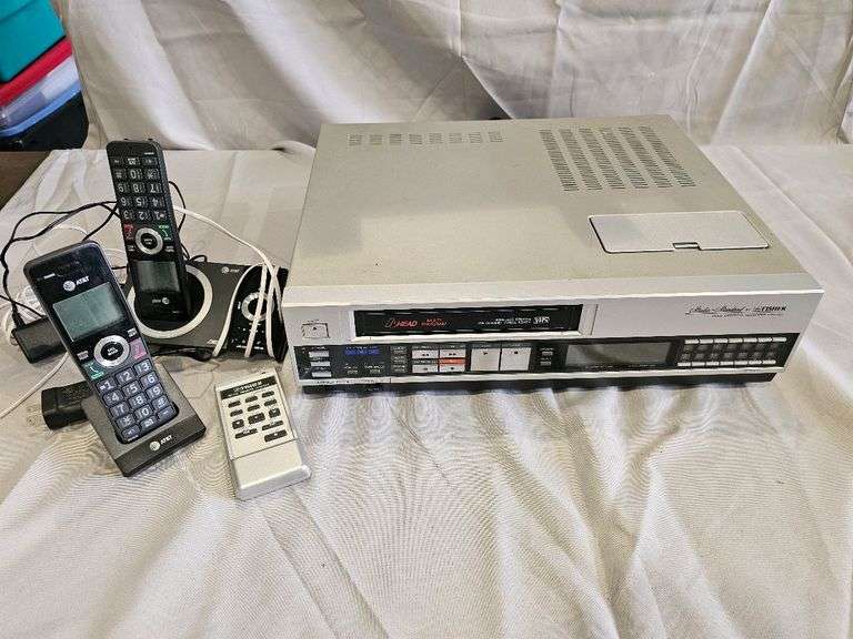 Fisher FVH-725 VCR, VHS Format, Includes Remote RC725