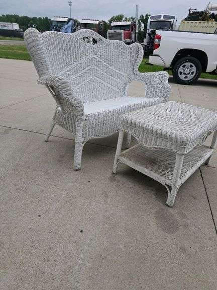 Outdoor Wicker Loveseat and Table Set, White, 53" Loveseat, 29" Table