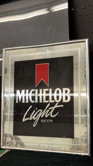 KahlÃºa Lighted Sign & Michelob Mirror