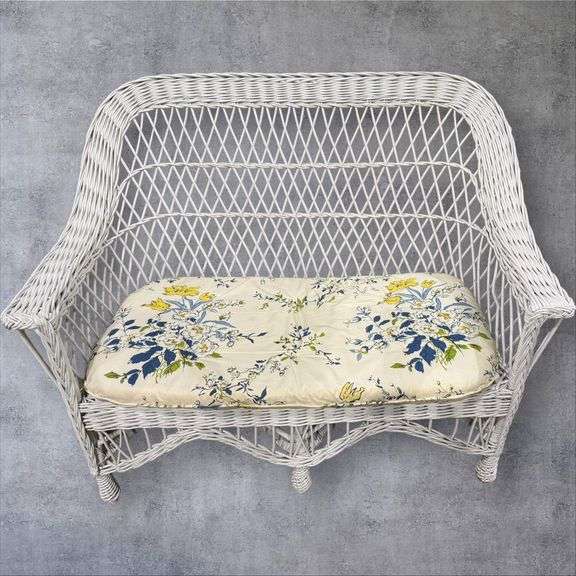 White Wicker Loveseat, Floral Cushion, 46.5 x 28 x 37 in