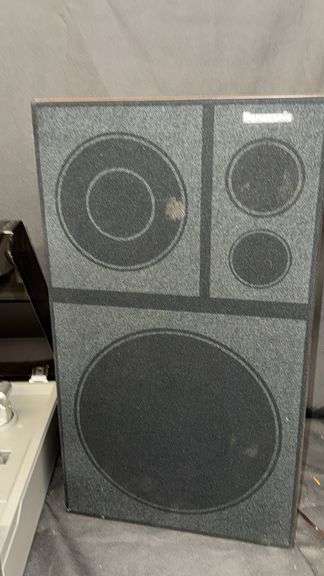 Panasonic SG-V55 Stereo System with Turntable, Speakers, Tape Deck, AM/FM