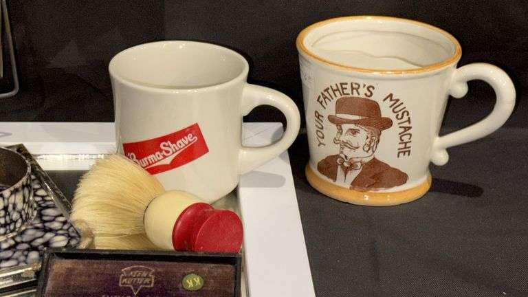 Vintage Shaving Items, Clamshell Sets, Burma Shave & More