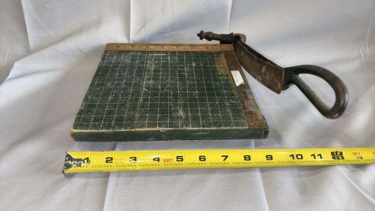 HARD TO FIND! Vintage Guillotine Paper Cutter, 10-inch Cutting Length, Wooden Base