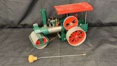 Wilesco Old Smoky Model Steam Roller, Green and Red, Solid Fuel