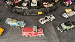 Hot Wheels Super Rally Case by Mattel with Die-Cast Cars, Trophy, Belt Buckle