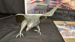 Bronze Decorative Eagle Statue - American Patriotism Theme