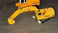 John Deere 6900LC Die-cast Model Excavator by Ertl, Yellow