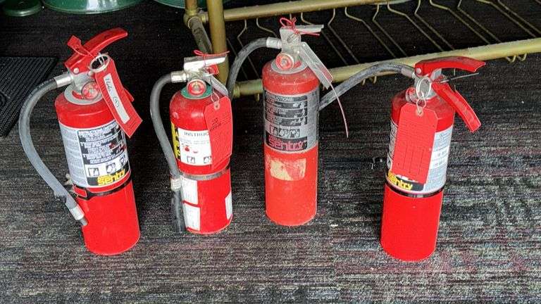 Sentry ABC Fire Extinguisher, 10 lbs, Dry Chemical, 4A:80B:C Rating - Need Charged