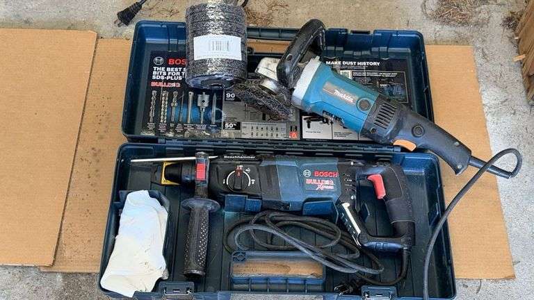 Makita 9227C Angle Polisher & Bosch 11255VSR Hammer Drill