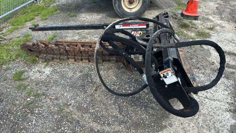 Skid Steer Trencher Attachment, Hydraulic Hoses Included