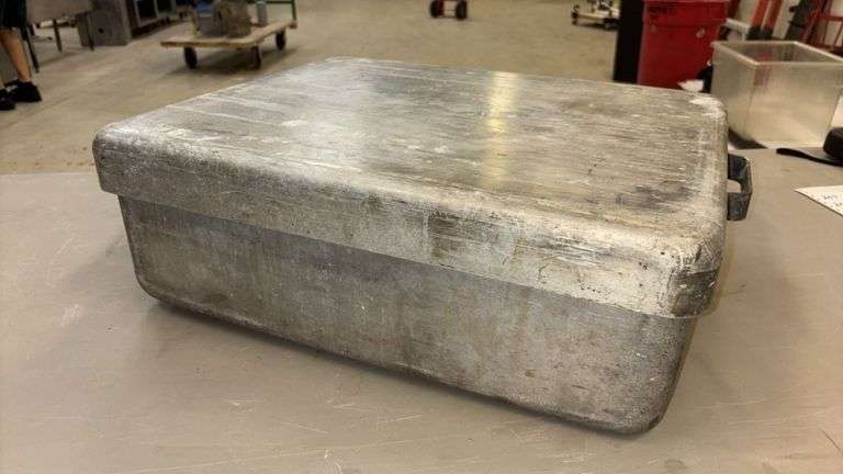 21x18x7 in Aluminum Baking Sheet Pan, 1/4 in Thick, Silver
