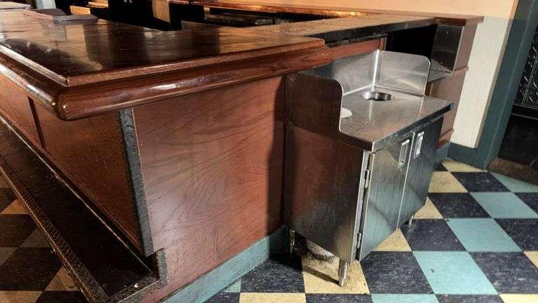 3 Sided Bar, Wood 6 ft x 34 ft x 45 in